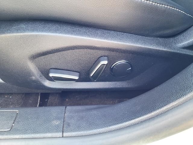 Used 2017 White Ford SE image 11