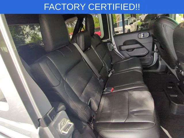 Used 2021 Silver Jeep Unlimited Sahara Altitude image 33