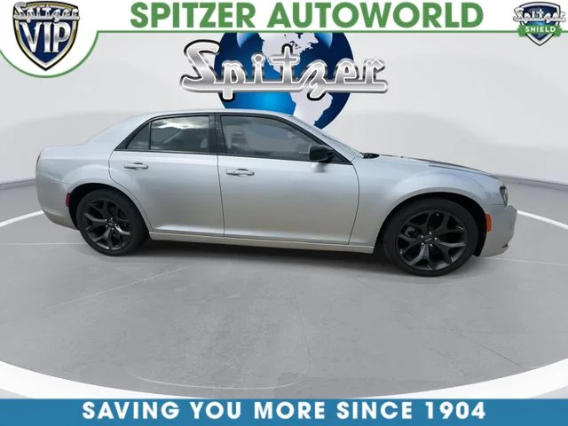 Used 2023 Silver Chrysler Touring image 10