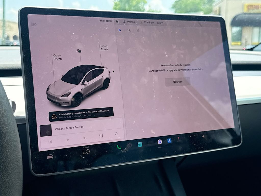 Used 2021 Pearl White Multi-Coat Tesla Performance image 23