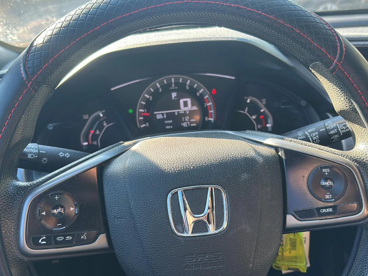 Used 2017 Rallye Red Honda LX image 15