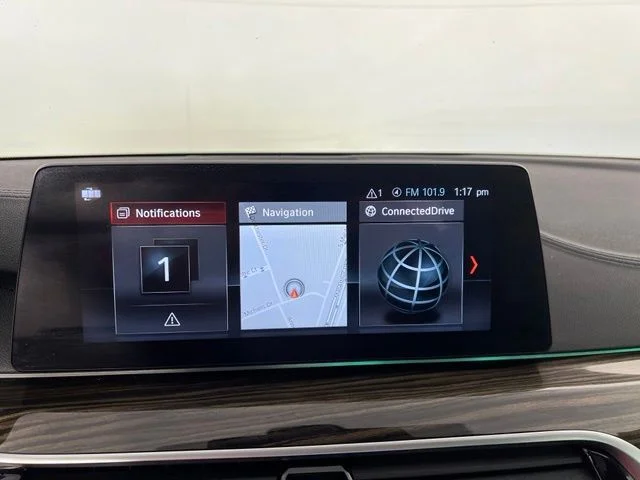 Used 2018 Black BMW 540i image 23