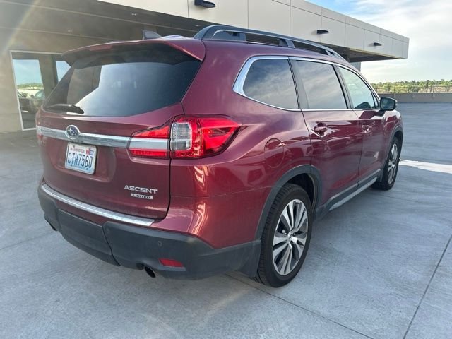 Used 2019  Subaru Limited image 3