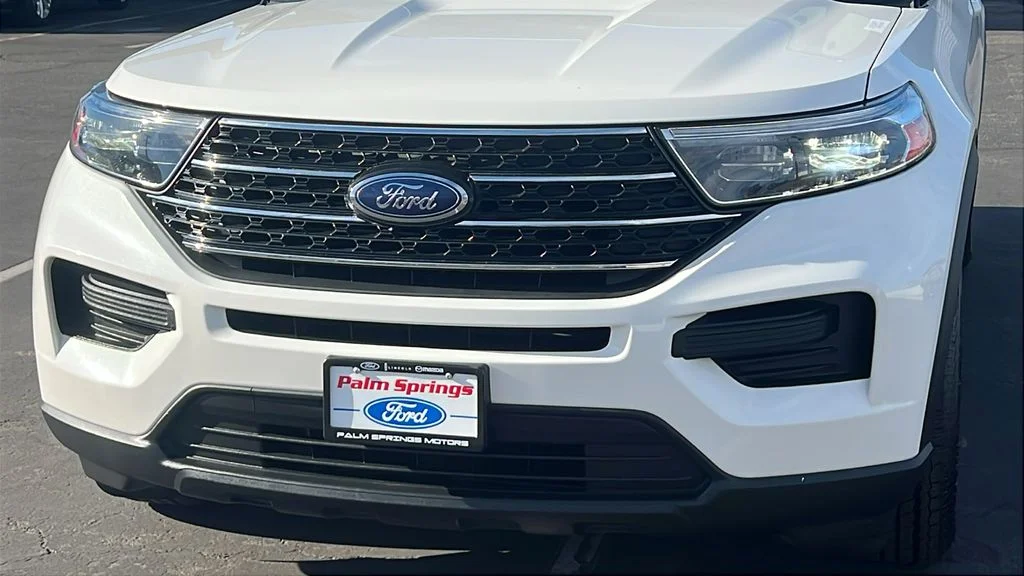 Certified Used 2023 Star White Ford XLT image 3