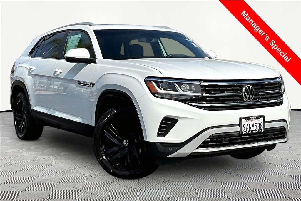 2022 Volkswagen Atlas Cross Sport SE w/Tech