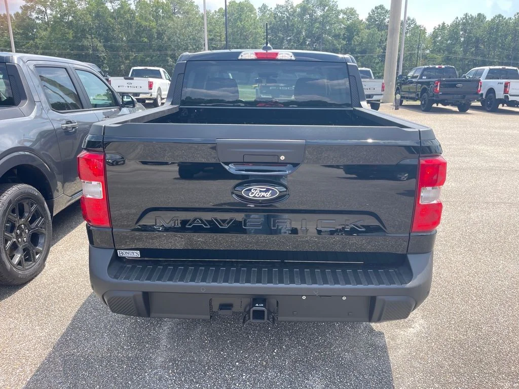 New 2026 Shadow Black Ford XLT image 10