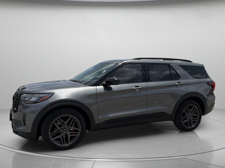 Used 2025 Carbonized Gray Metallic Ford ST image 1