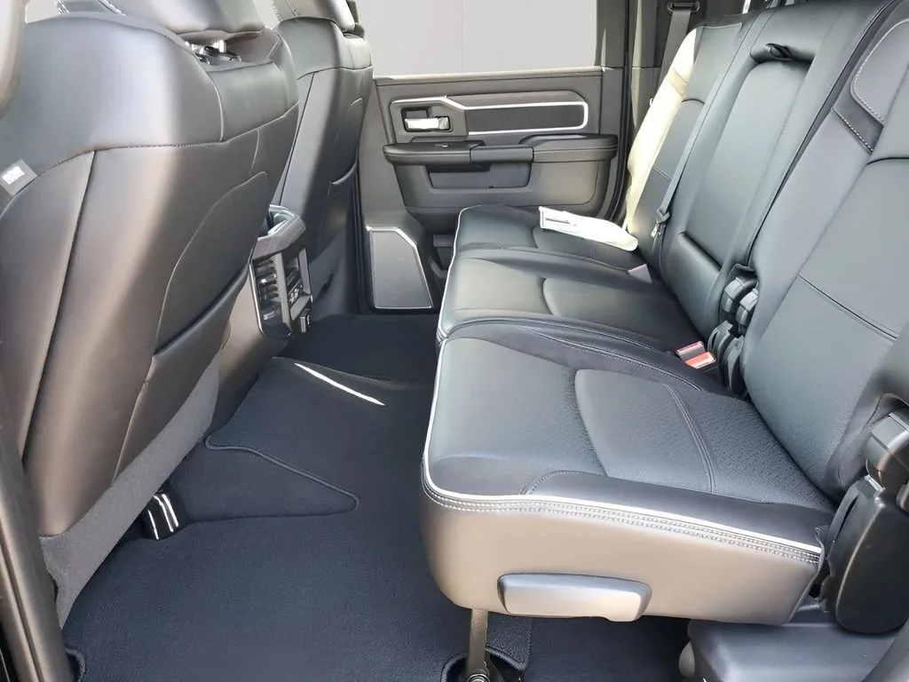 2025 RAM 2500 Laramie - Photo 69