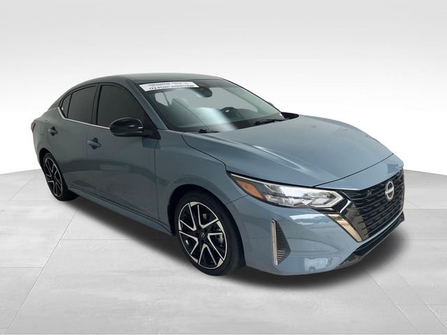 Used 2024 Gray Nissan SR image 7