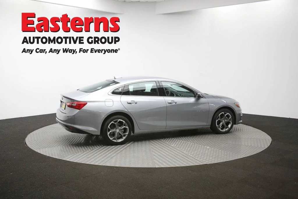 Used 2024 Silver Nissan 2.5 SV image 40