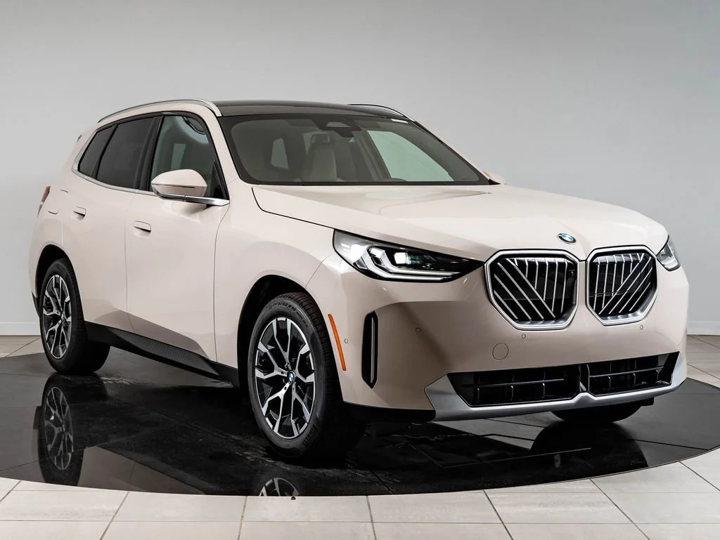New 2026 Dune Grey Metallic BMW 30 xDrive image 12