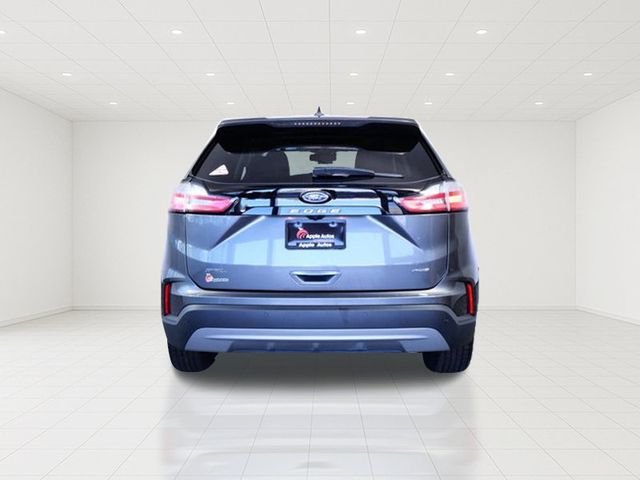 Certified Used 2024 Gray Ford SEL image 5