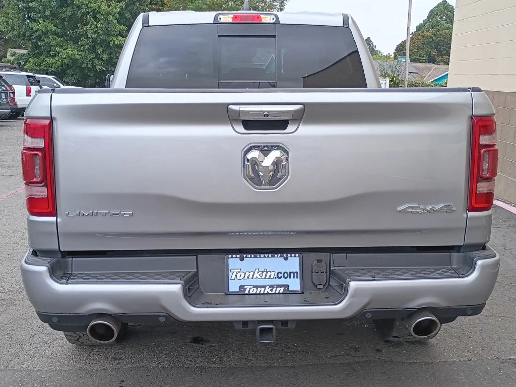 Used 2022 Billet Silver Metallic Clearcoat Ram Limited image 7