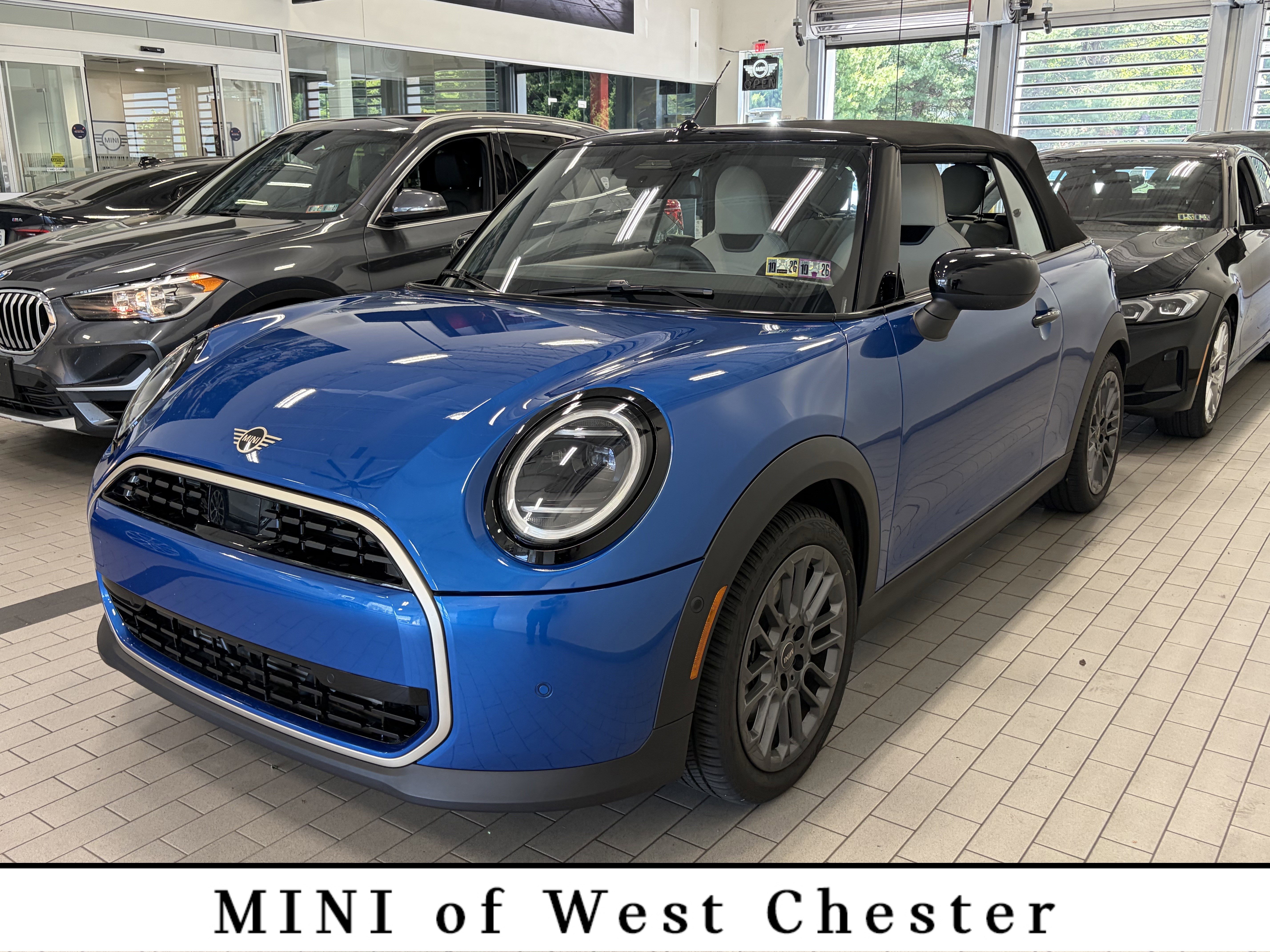 2026 MINI Convertible Cooper Signature's photo