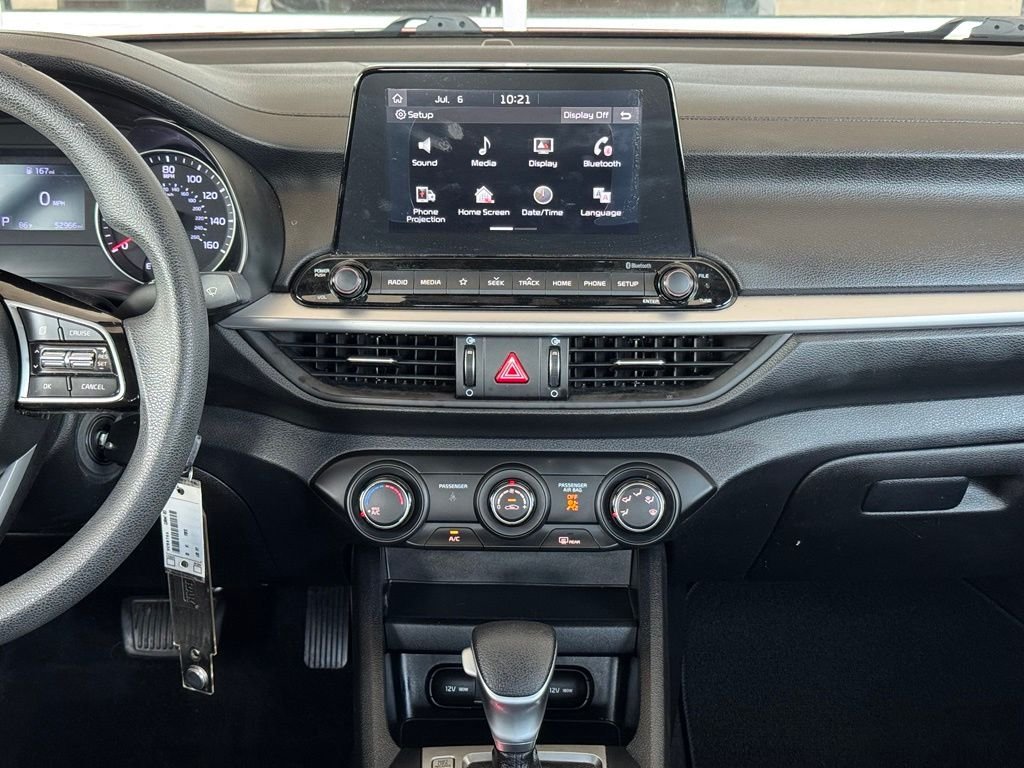 Used 2020 Red Kia LXS image 22
