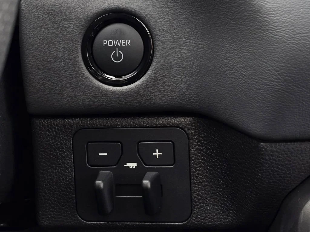 2026 Toyota Tundra Platinum - Photo 14