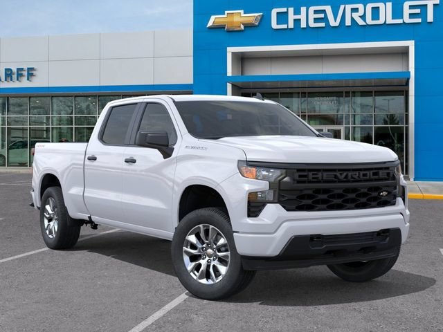 New 2026 Summit White Chevrolet Custom image 8
