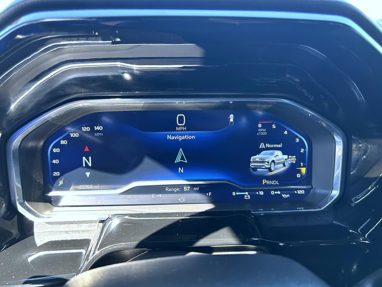 2023 Chevrolet Silverado 1500 LT - Photo 14