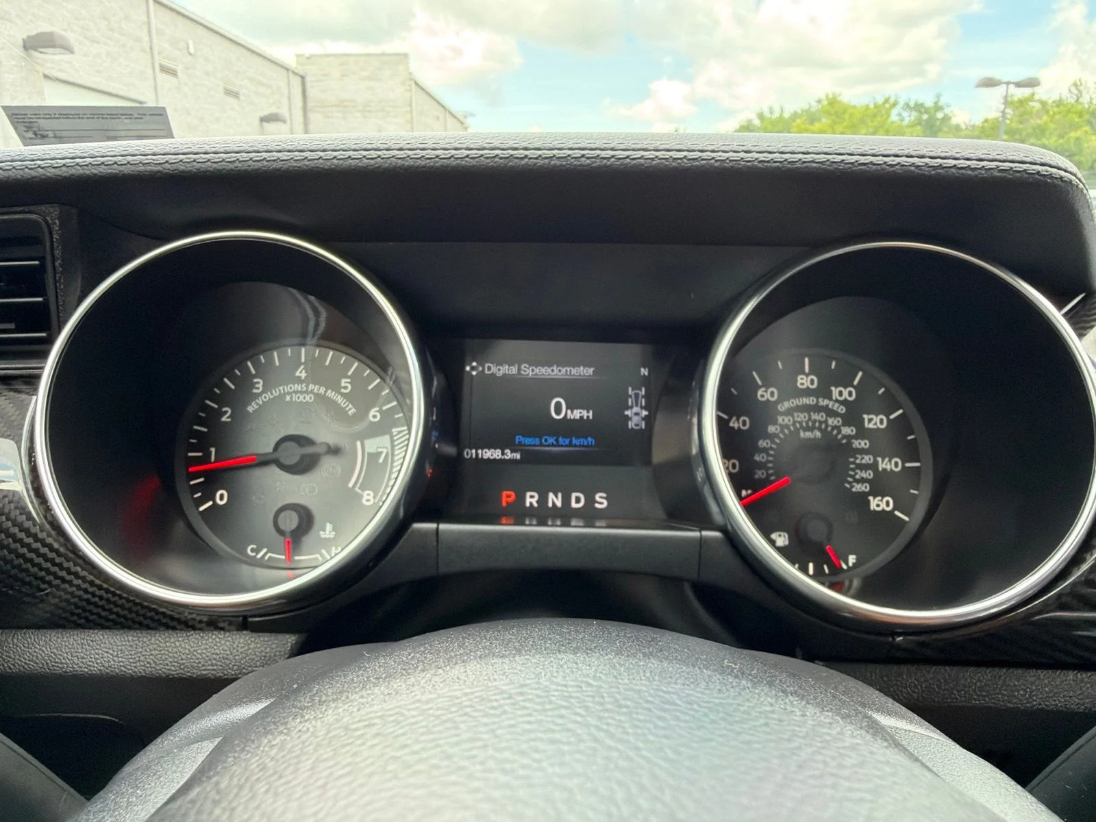 Used 2021  Ford GT Premium image 5