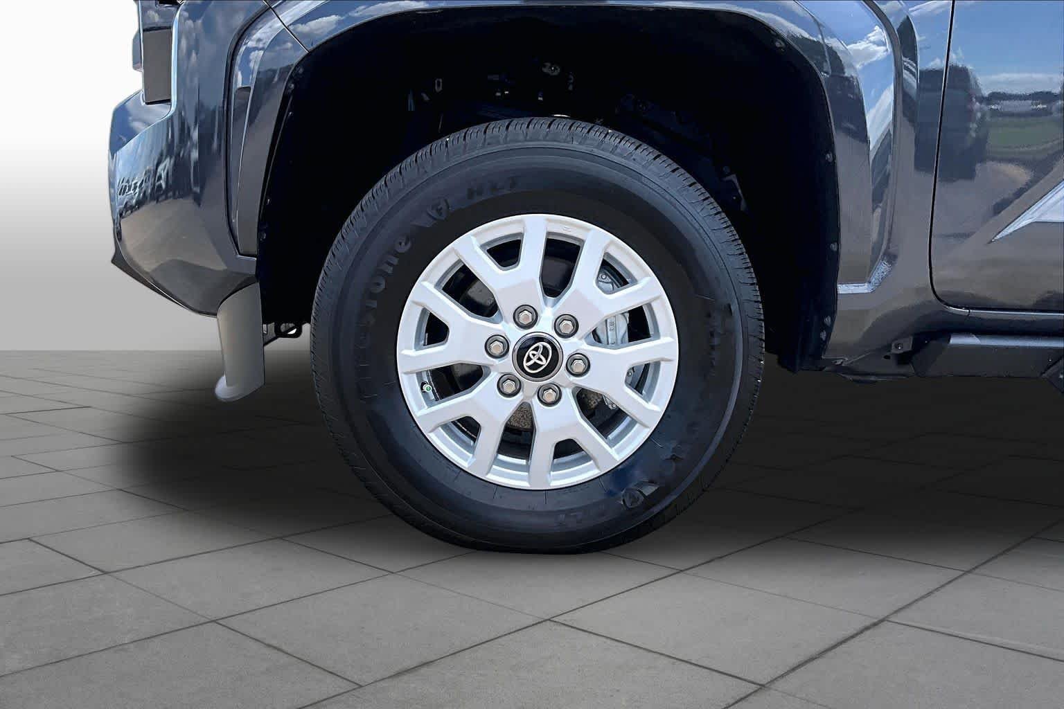 Used 2026 Underground Toyota SR5 image 10