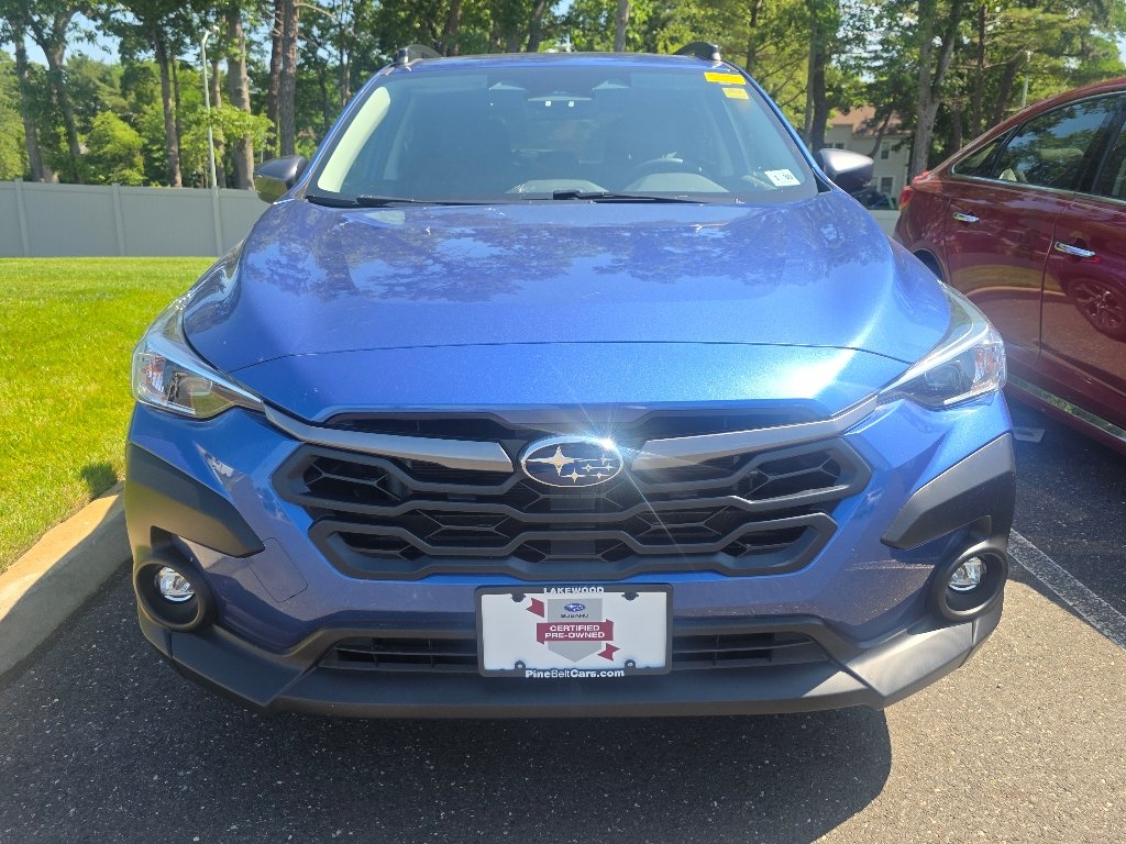 Used 2025 Daybreak Blue Pearl Subaru Premium image 2