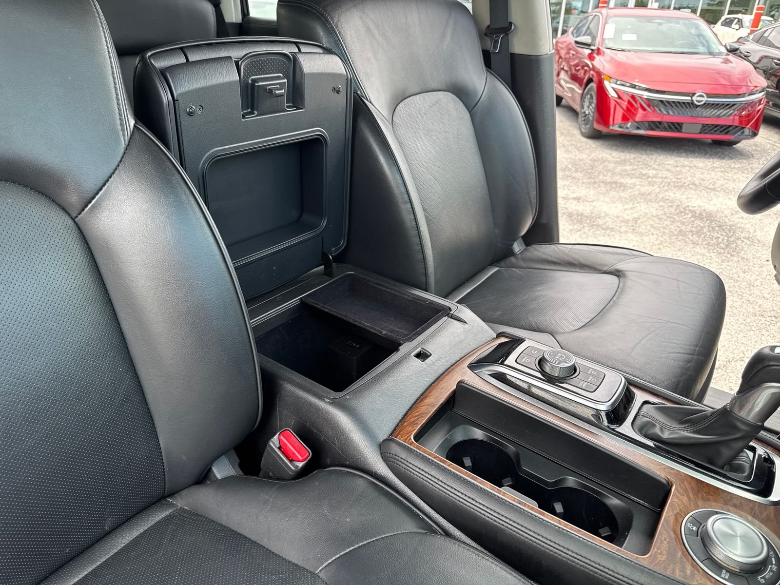 Used 2024 Silver Nissan SL image 46
