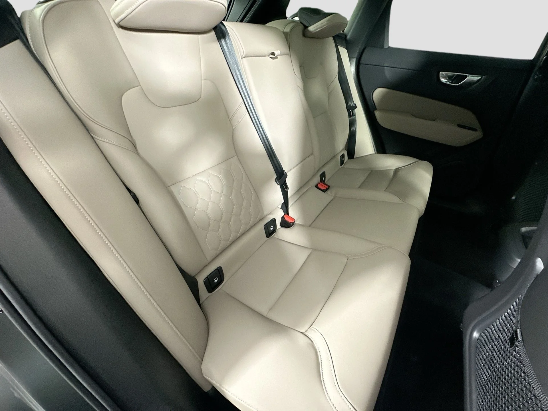 New 2026 Forest Lake Volvo Plus image 27