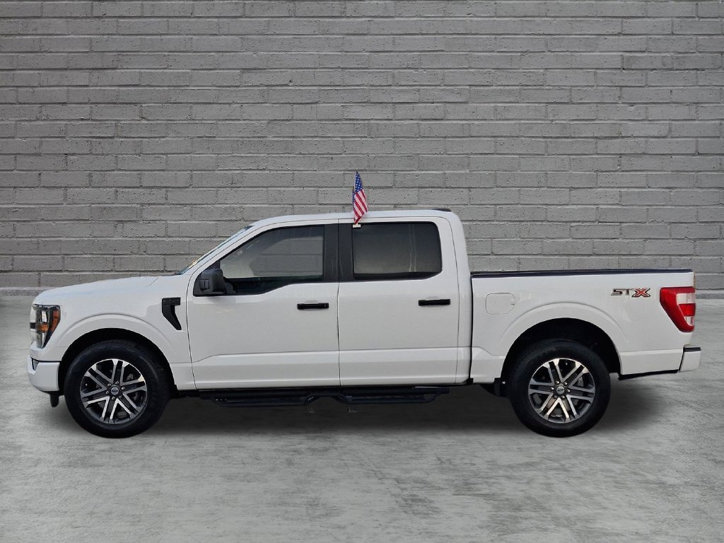 Used 2023 White Ford XL image 4