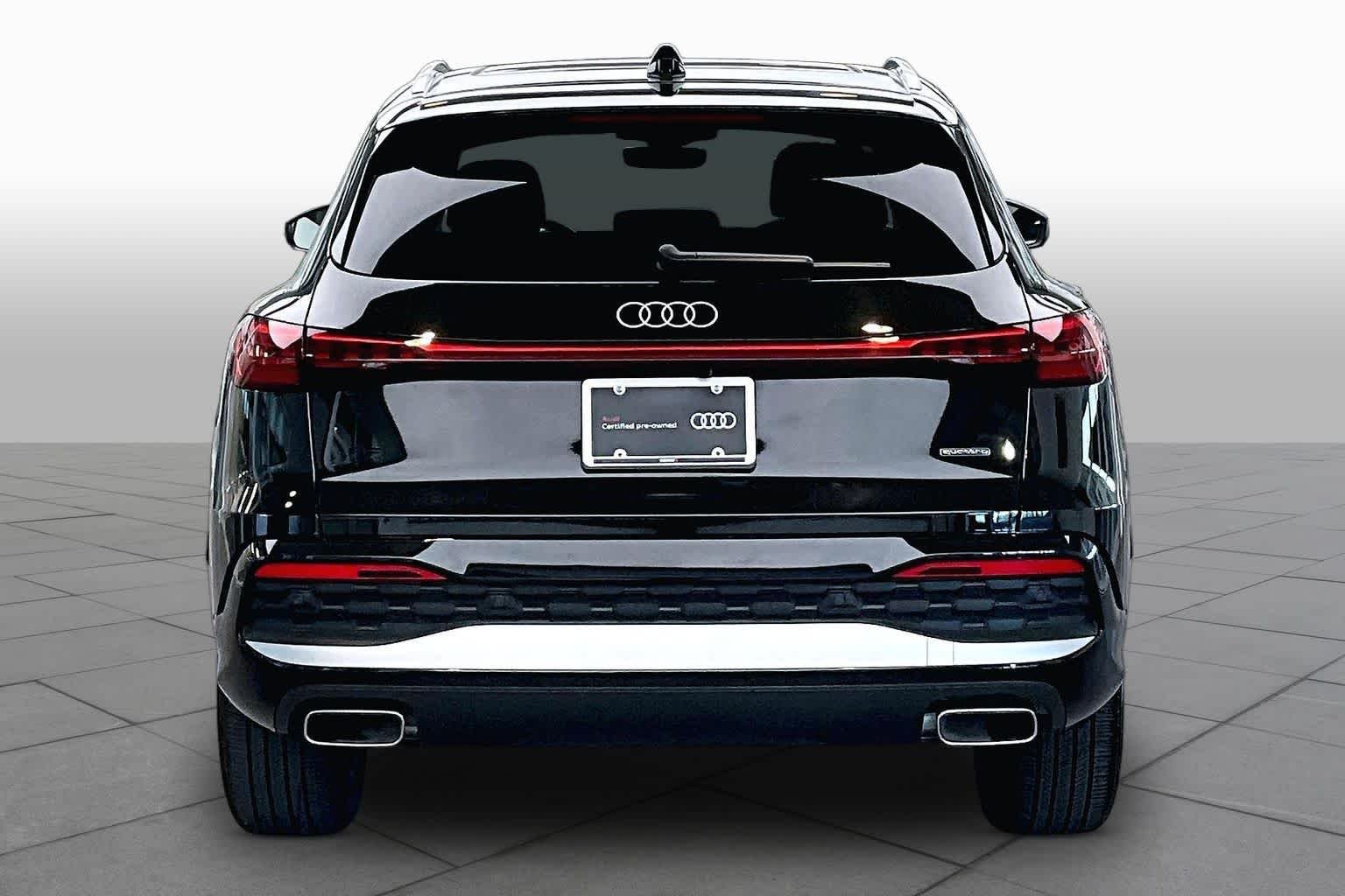 Used 2025 Mythos Black Metallic Audi Premium Plus image 5