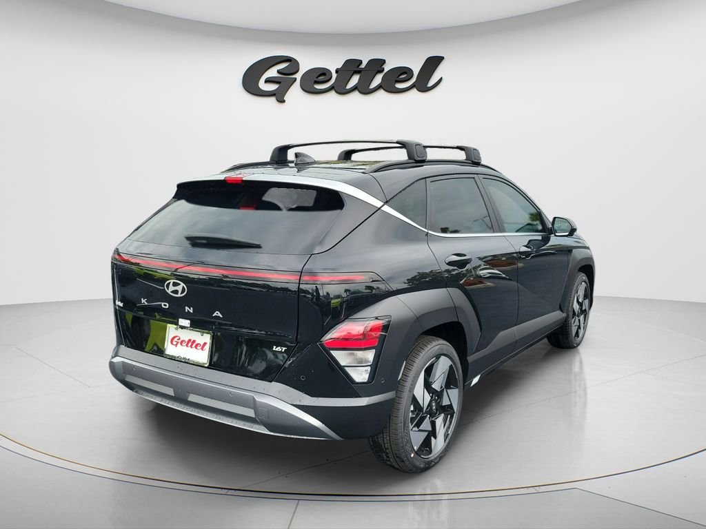 New 2026 Black Hyundai Limited FWD image 5