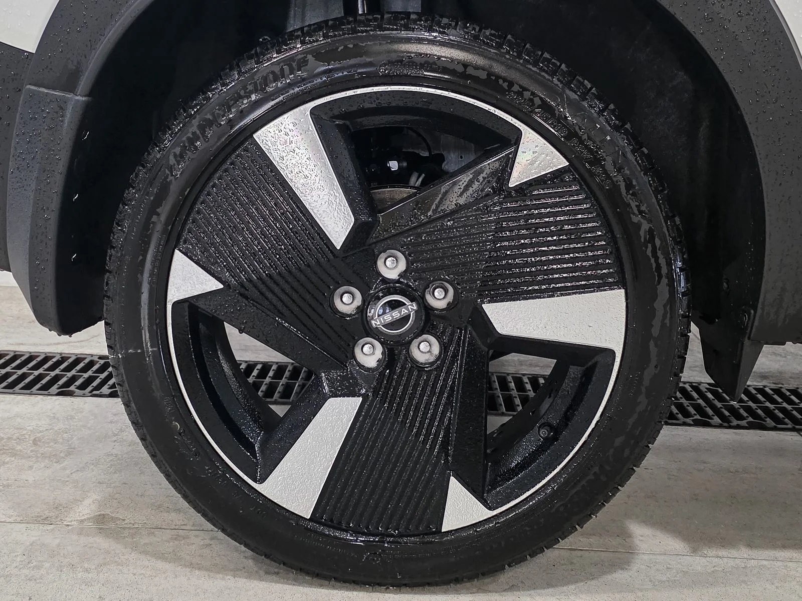 New 2026 Aspen White TriCoat Nissan SR image 18