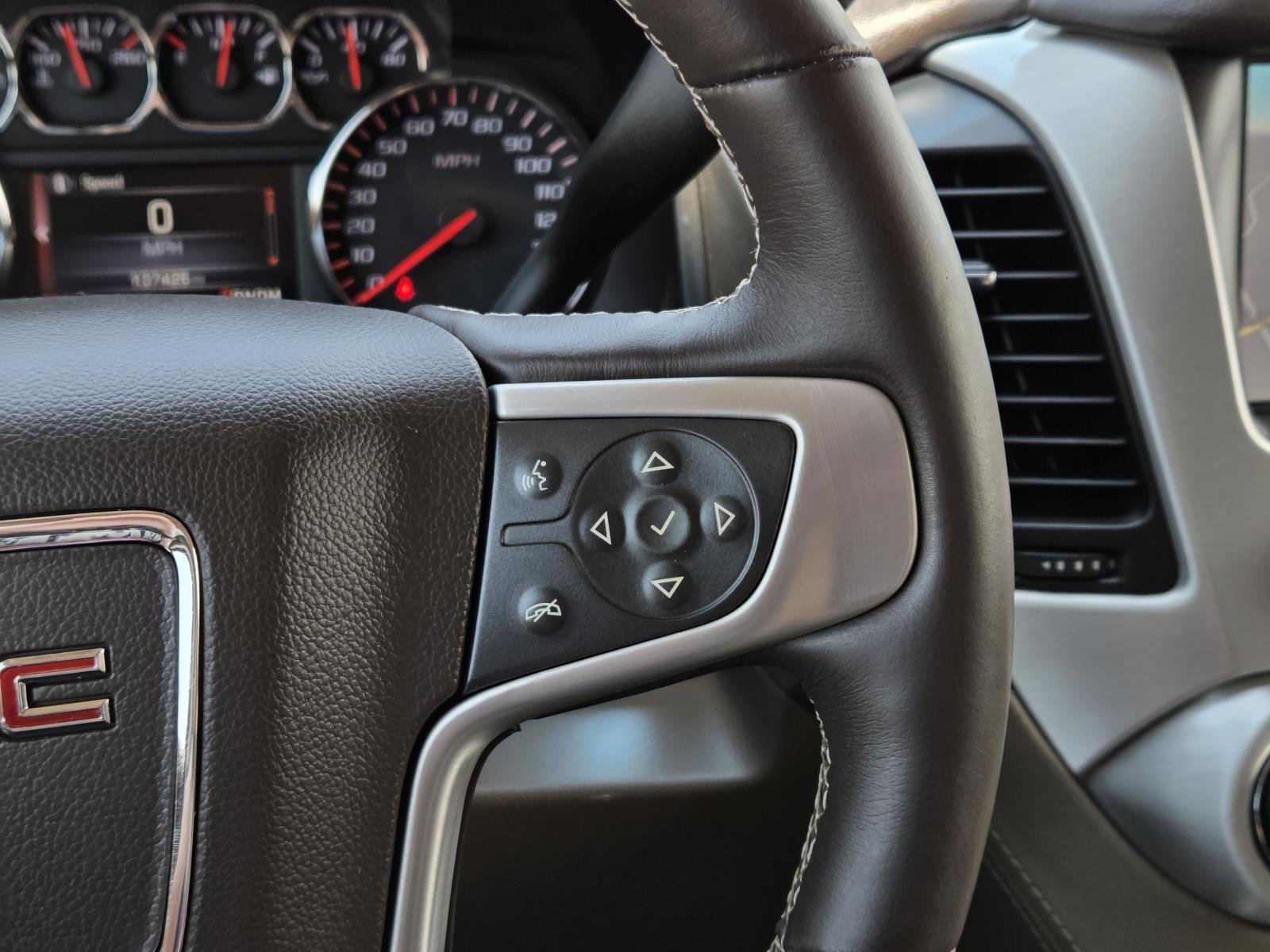 Used 2015 Champagne Silver Metallic GMC SLT image 21