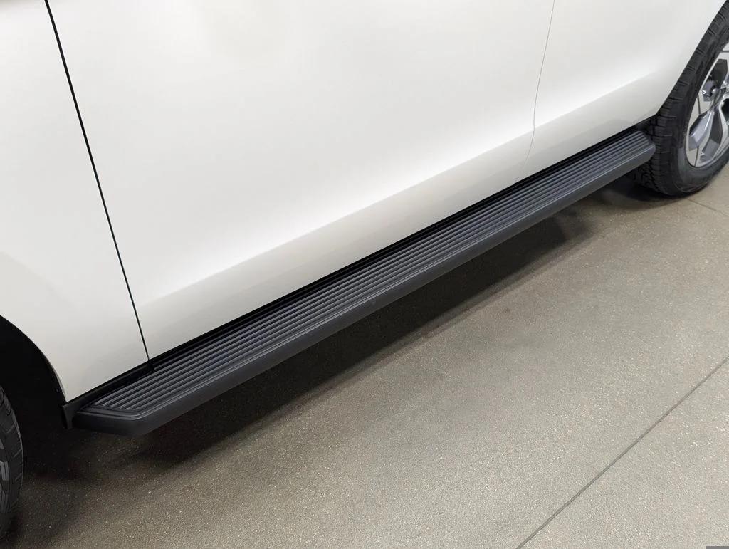 New 2027 Star White Metallic Tri-Coat Ford Active image 18