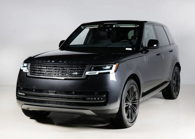 2026 Land Rover Range Rover 3.0 SE SWB's photo