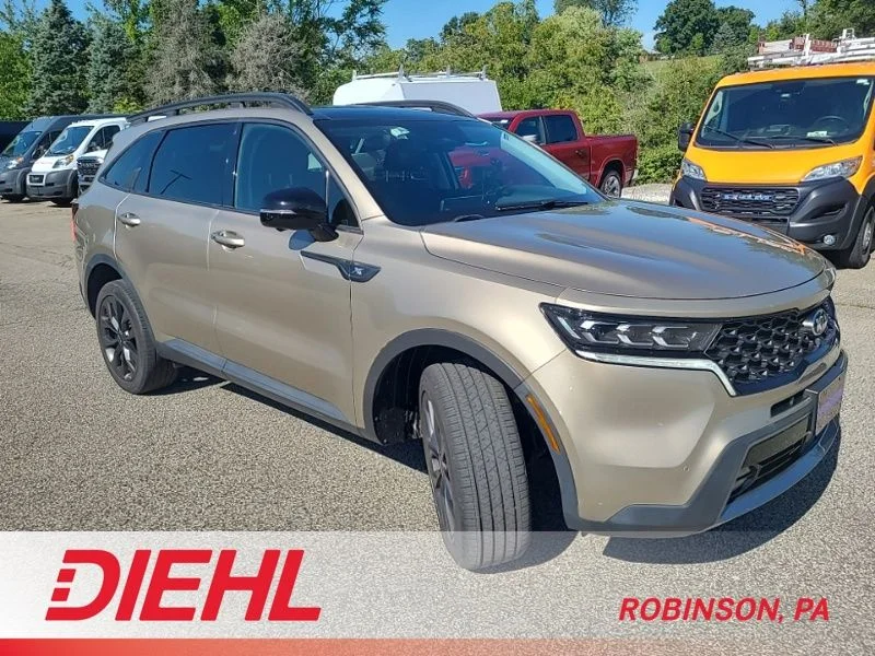 Used 2021 Beige Kia SX Prestige X-Line image 5
