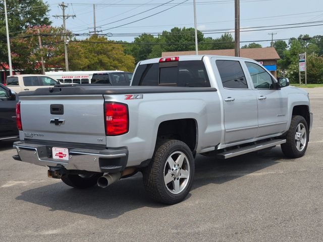 Used 2018 SILVER ICE METALLIC Chevrolet LTZ image 5