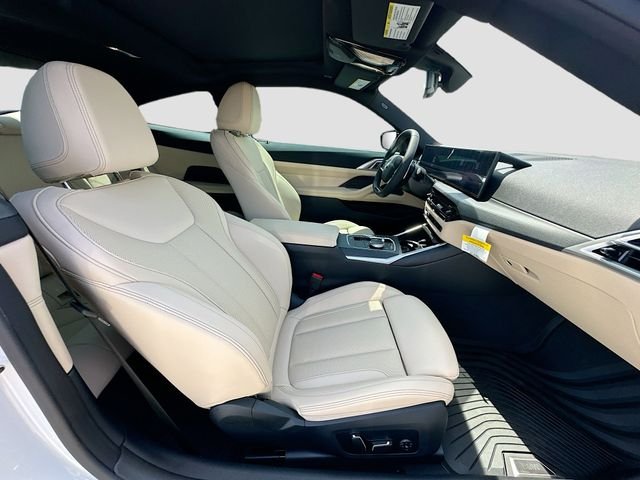 2026 BMW 4 Series 430i - Photo 19