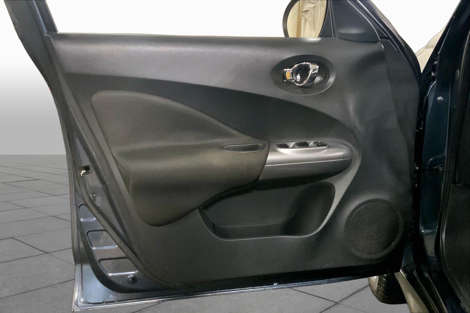Used 2011 Graphite Blue Nissan SV image 21