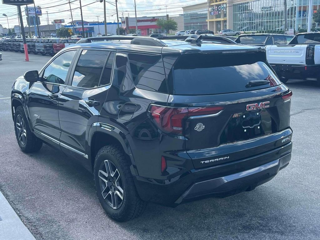 2026 GMC Terrain AT4 - Photo 5