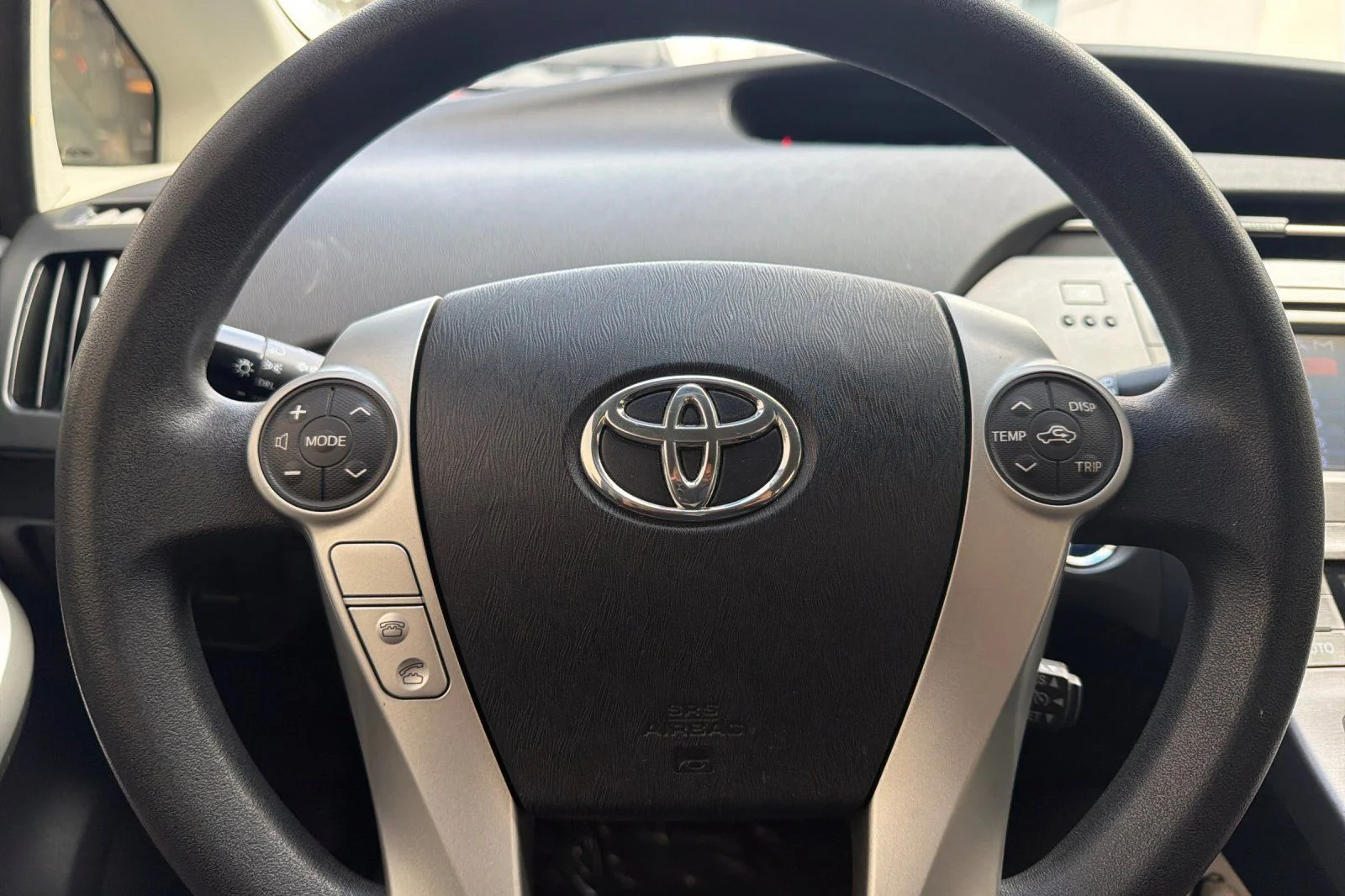 Used 2015 Red Toyota Two image 29
