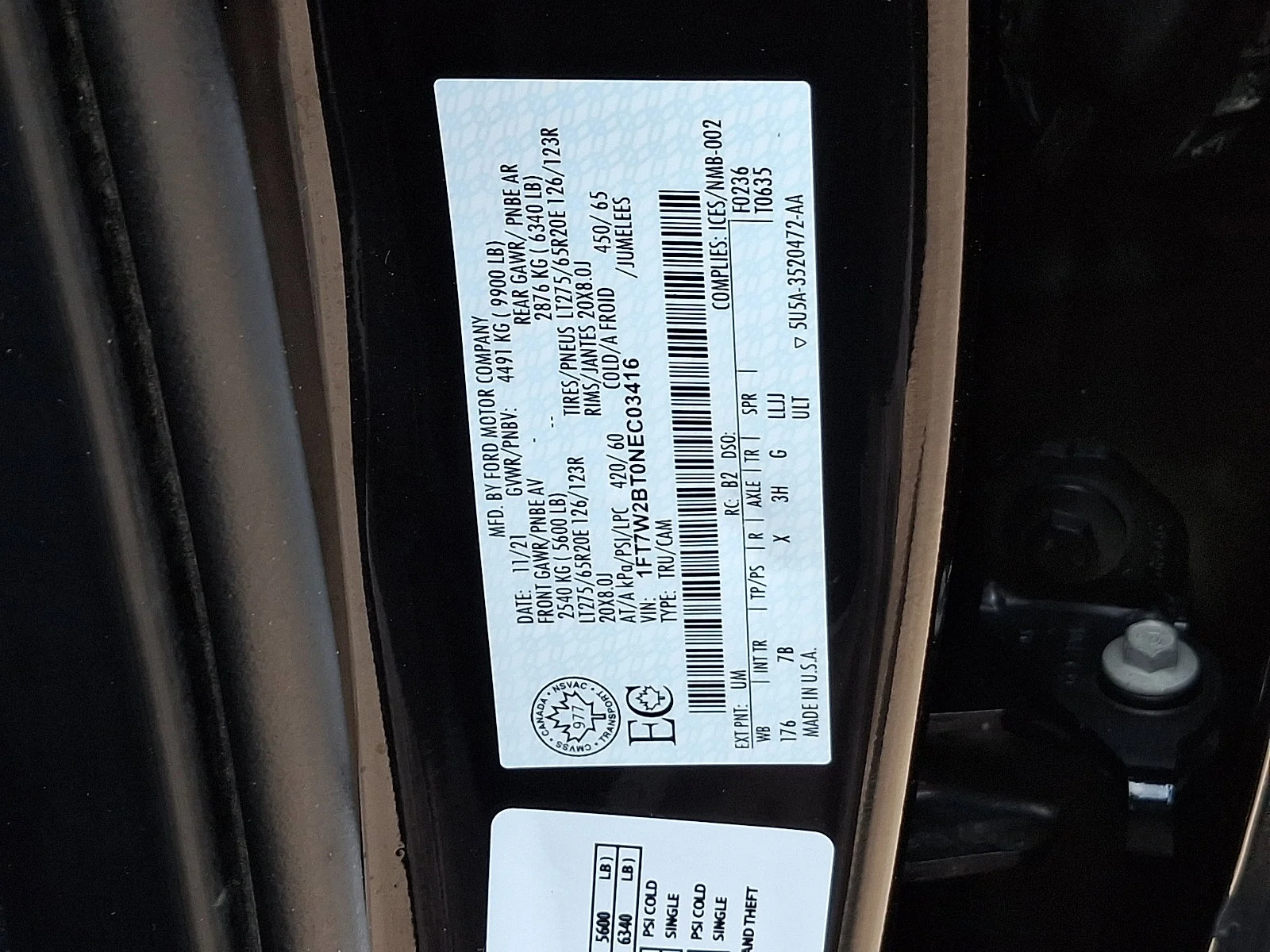 Used 2022 Agate Black Metallic   Um Ford Platinum image 27