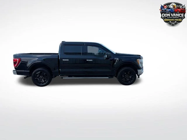 Used 2021 Black Ford XLT image 6