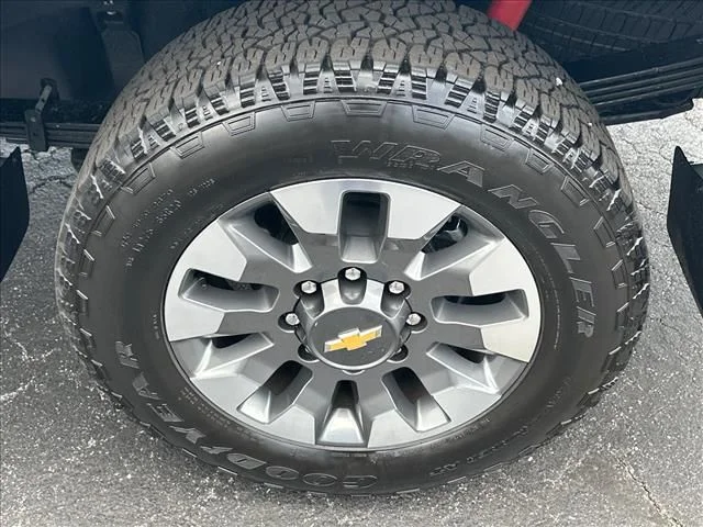 Used 2026 Gray Chevrolet Custom image 34
