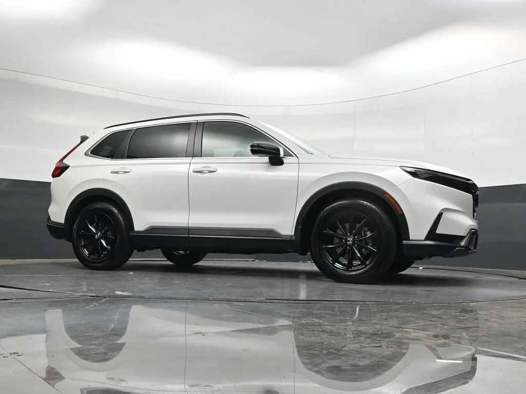 Certified Used 2025 Platinum White Pearl Honda Sport-L image 65