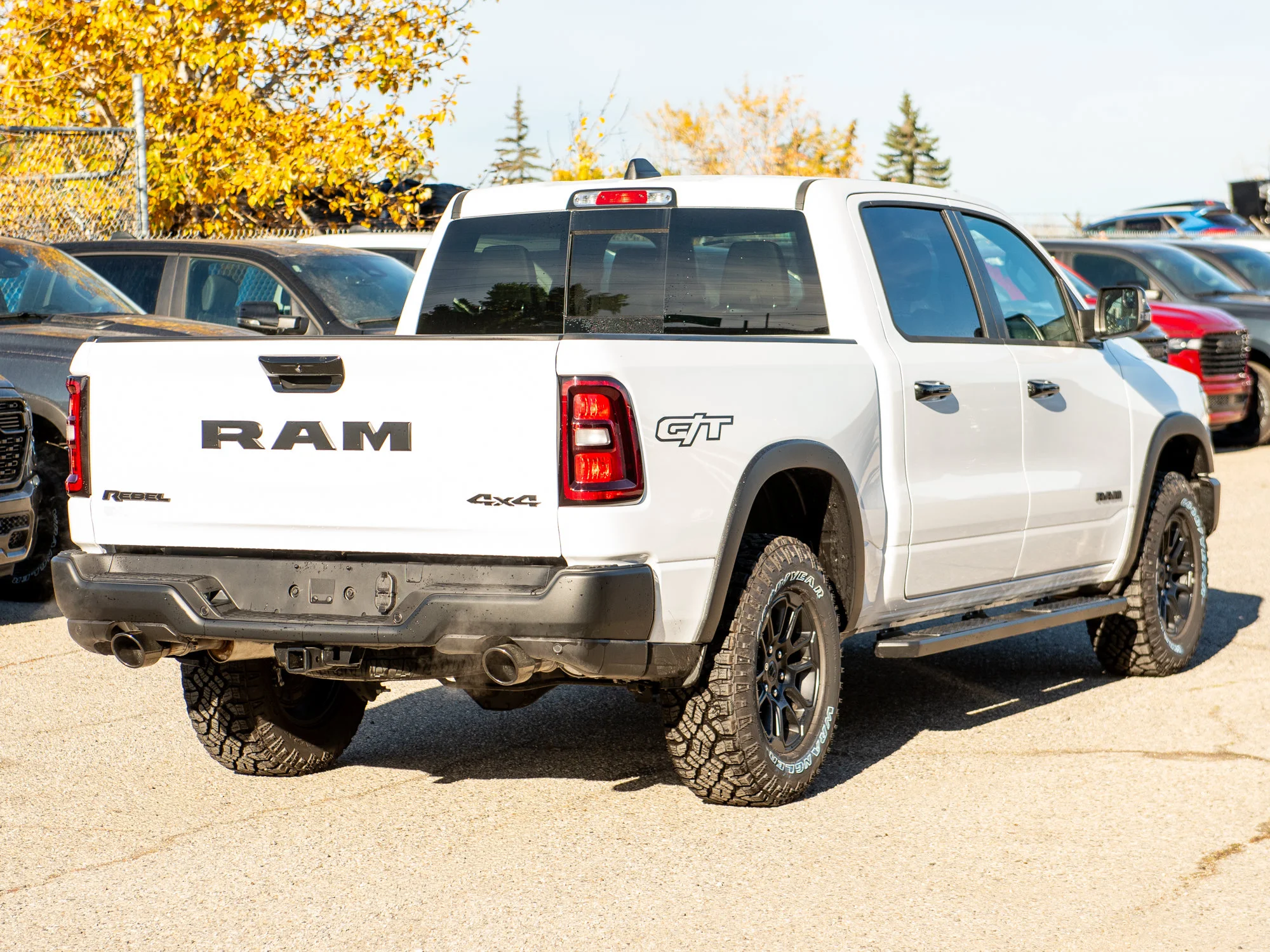 New 2026 White RAM Rebel G/T* Crew Cab 4x4, Pano Sunroof, Passive Cold End Exhaust, Passenger Screen image 5