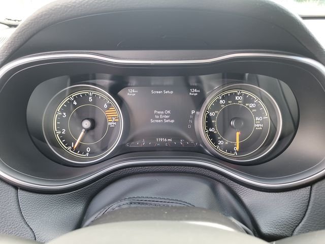 Used 2023 Blue Jeep Altitude image 30