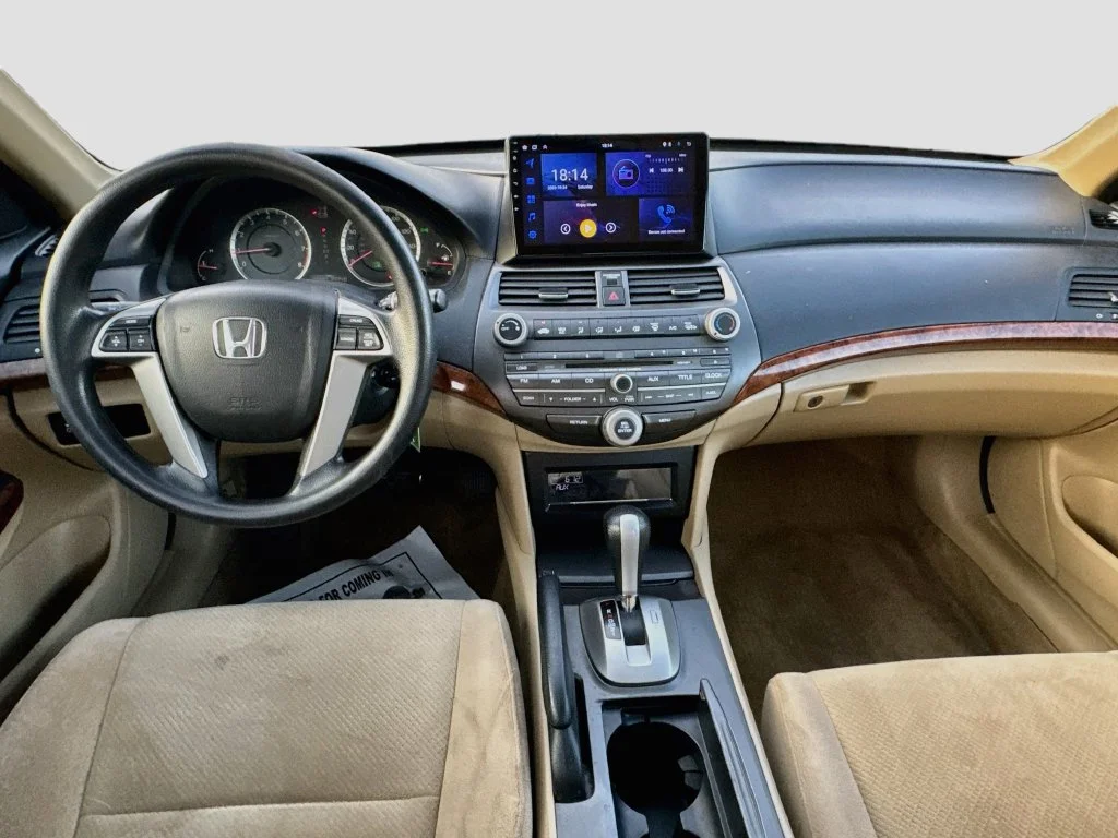 Used 2011 Black Honda EX image 24