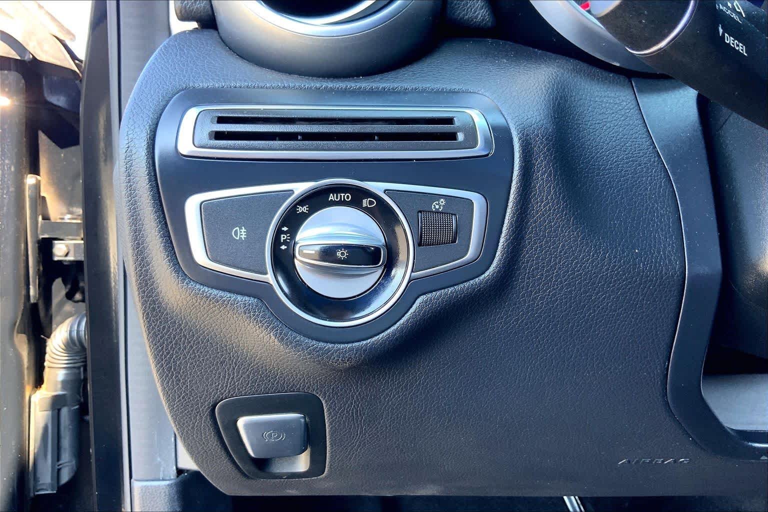 Used 2017 Black Mercedes-Benz C 300 image 33
