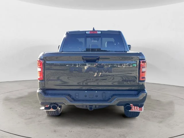 New 2027 Tank Ram LARAMIE CREW CAB 4X4 5