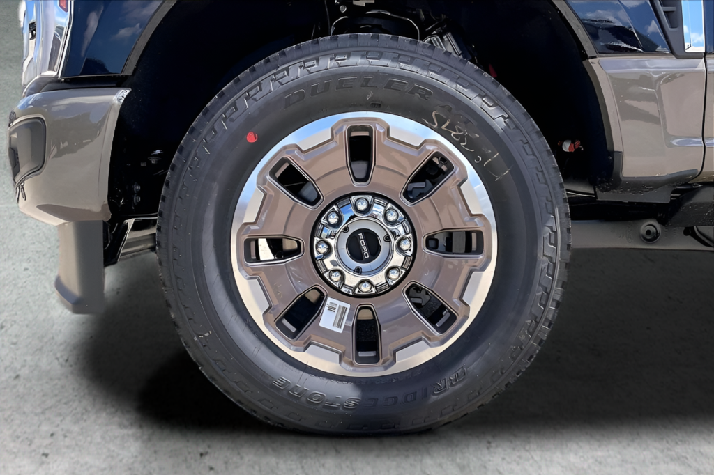 New 2026 Agate Black Metallic Ford King Ranch image 18
